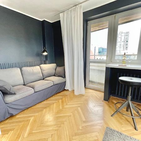 Super Silver 2Xmetro Parking Wifi 300 Mb/S Nowy Netflix Hbo Appletv Filharmonia Varşovia Exterior foto
